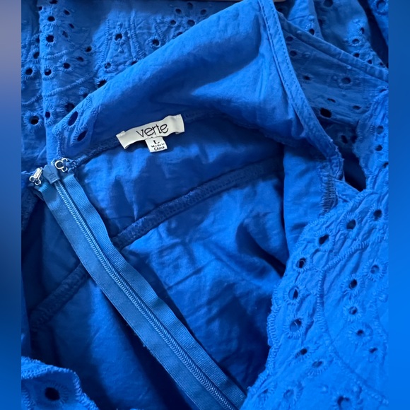 Verte Eyelet Maxi Dress - Picture 7 of 9